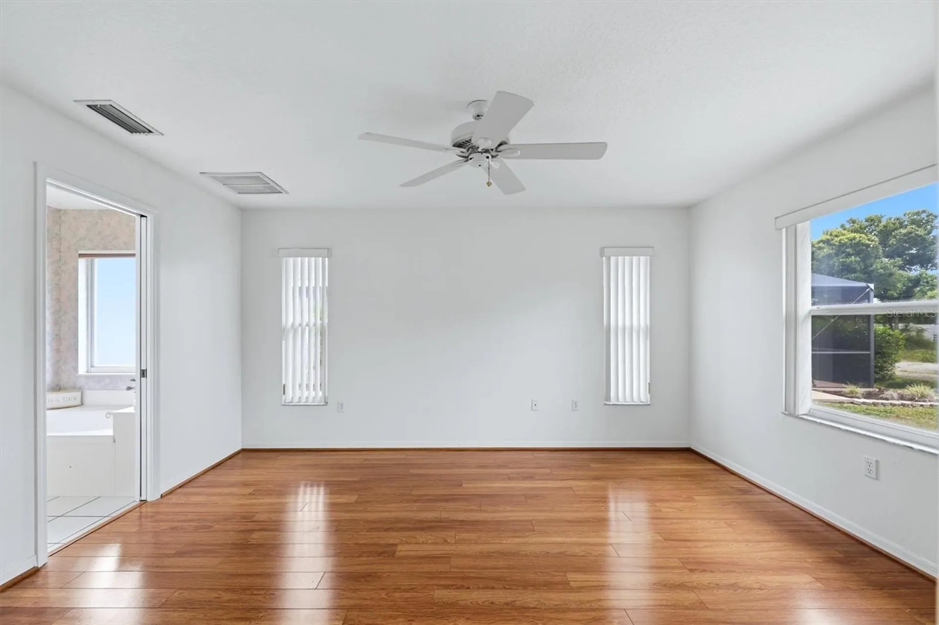 2404 50th Drive E Bradenton FL 34203