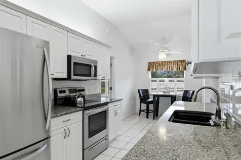 2404 50th Drive E Bradenton FL 34203