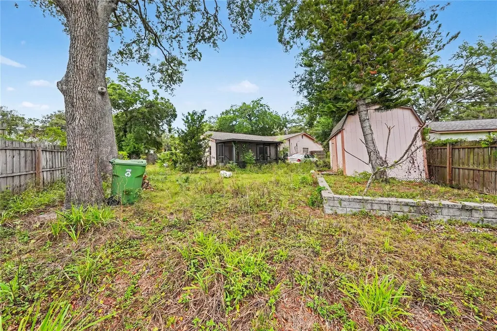 9624 Hidden Oaks Circle Tampa FL 33612