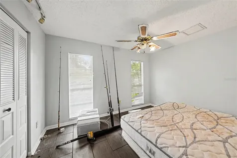 9624 Hidden Oaks Circle Tampa FL 33612