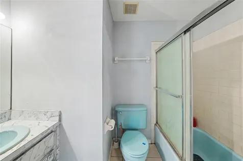 9624 Hidden Oaks Circle Tampa FL 33612