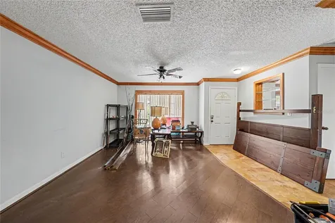 9624 Hidden Oaks Circle Tampa FL 33612