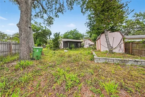 9624 Hidden Oaks Circle Tampa FL 33612