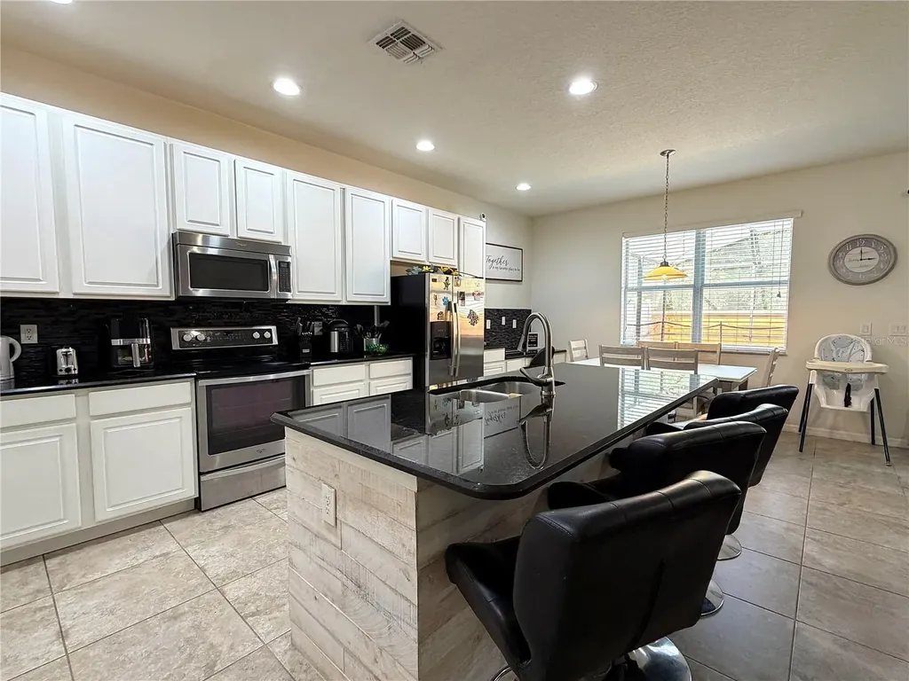 720 Las Fuentes Drive Kissimmee FL 34746