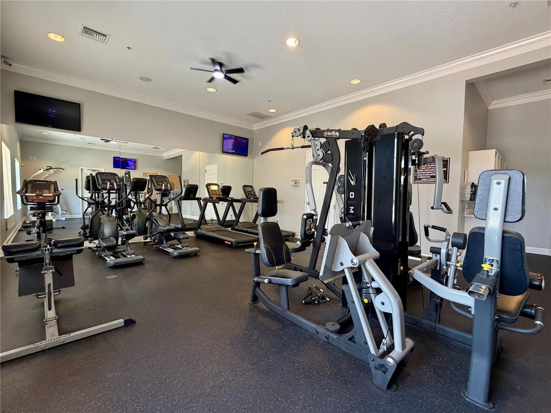 720 Las Fuentes Drive Kissimmee FL 34746