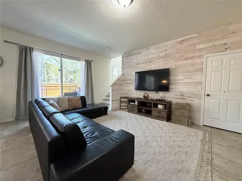 720 Las Fuentes Drive Kissimmee FL 34746