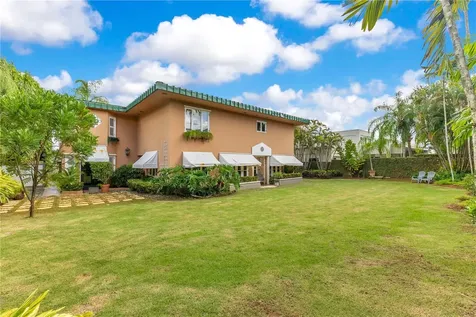 A2 Montebello Street Guaynabo PR 00969