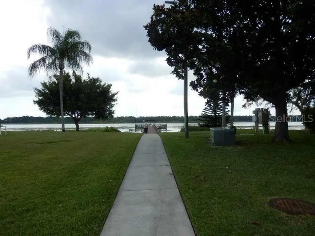 9209 Seminole Boulevard Seminole FL 33772