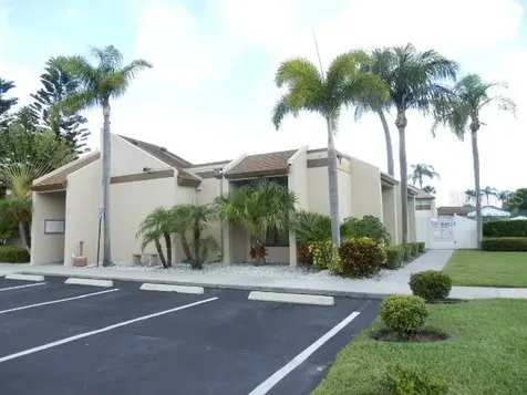 9209 Seminole Boulevard Seminole FL 33772