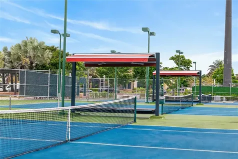 110 Central Park, Riviera Village Bayamon PR 00959