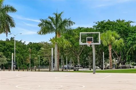 110 Central Park, Riviera Village Bayamon PR 00959