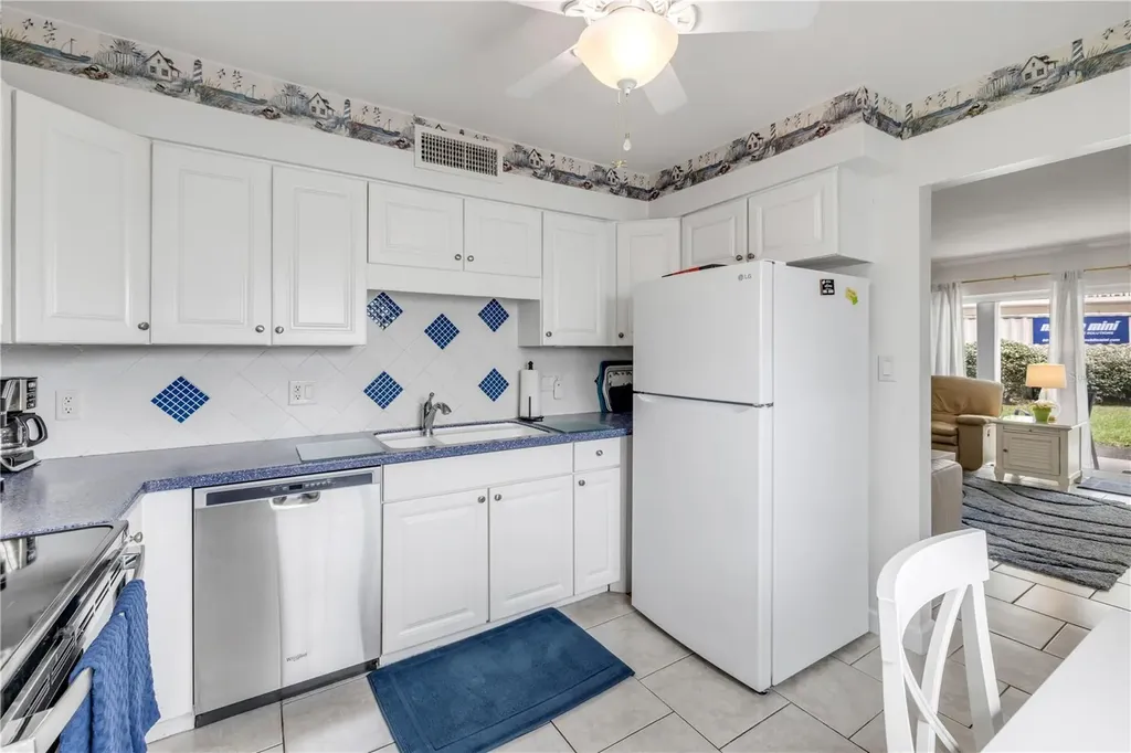 577 N Atlantic Avenue New Smyrna Beach FL 32169