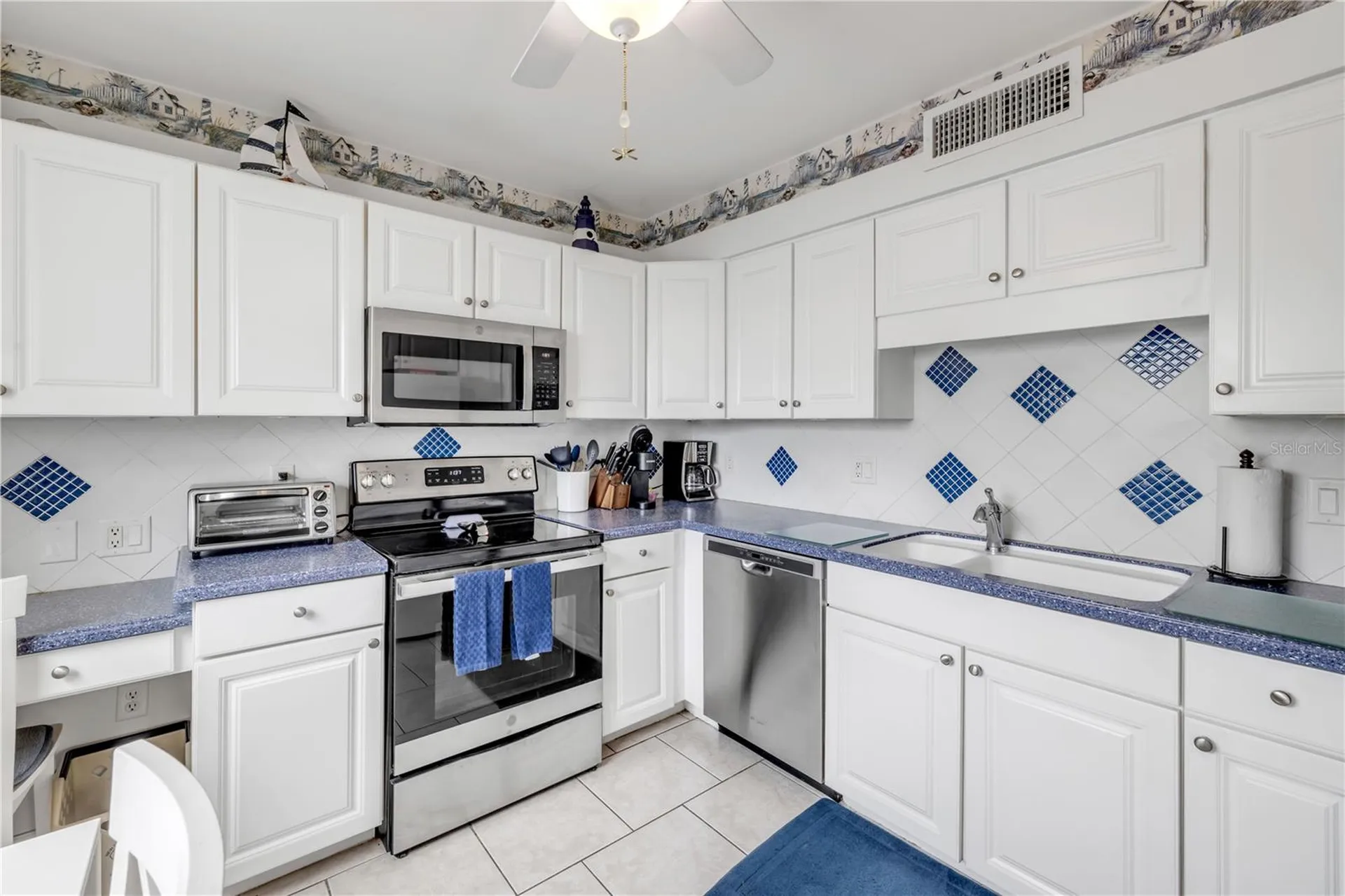 577 N Atlantic Avenue New Smyrna Beach FL 32169