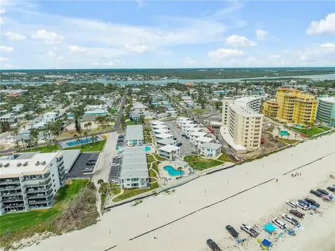 577 N Atlantic Avenue New Smyrna Beach FL 32169