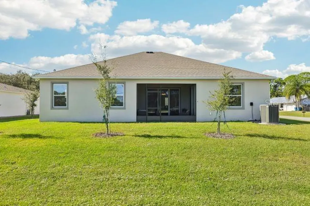 30513 Prestwick Avenue Sorrento FL 32776