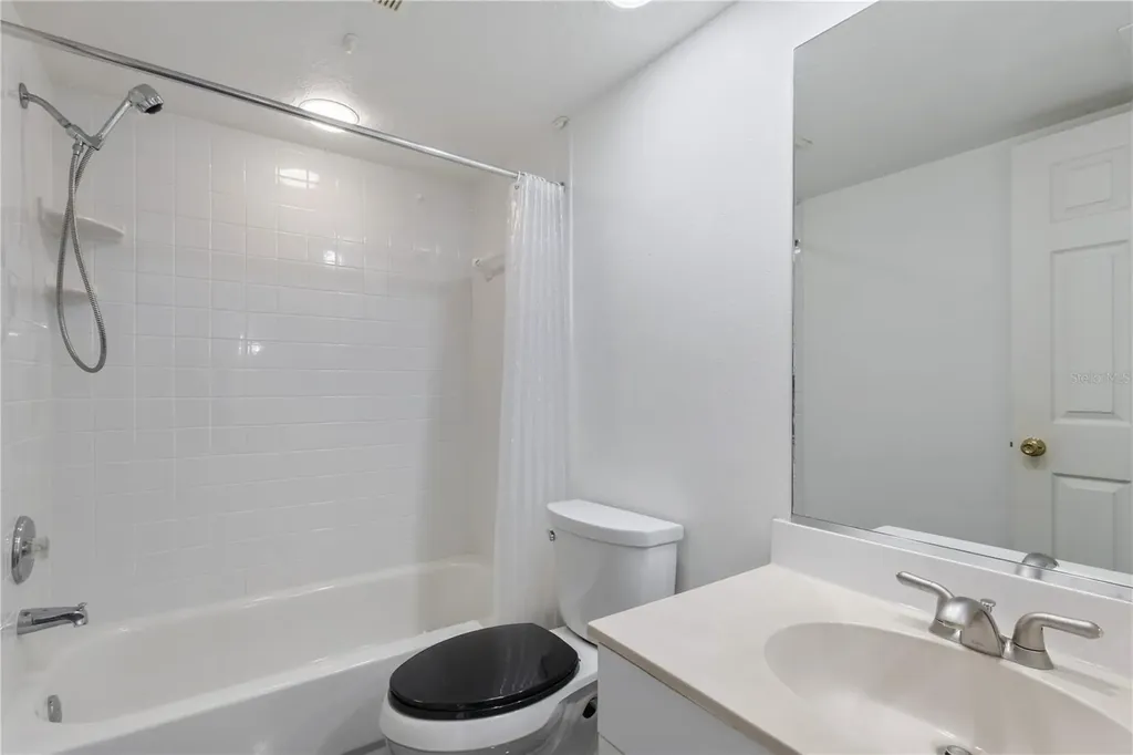 14825 Seminole Trail Seminole FL 33776