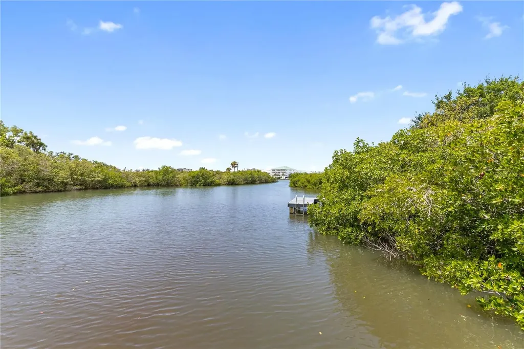 14825 Seminole Trail Seminole FL 33776