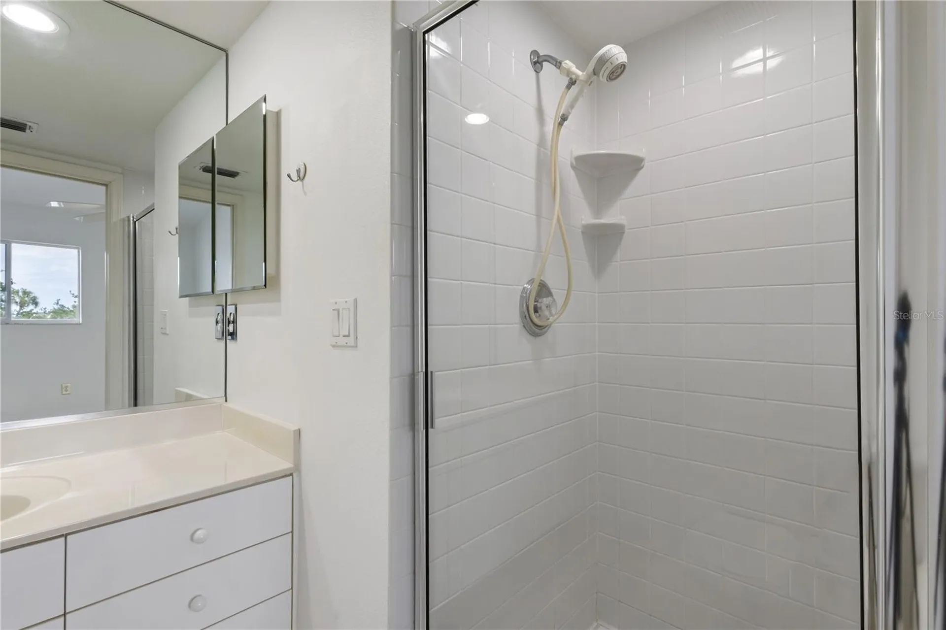 14825 Seminole Trail Seminole FL 33776