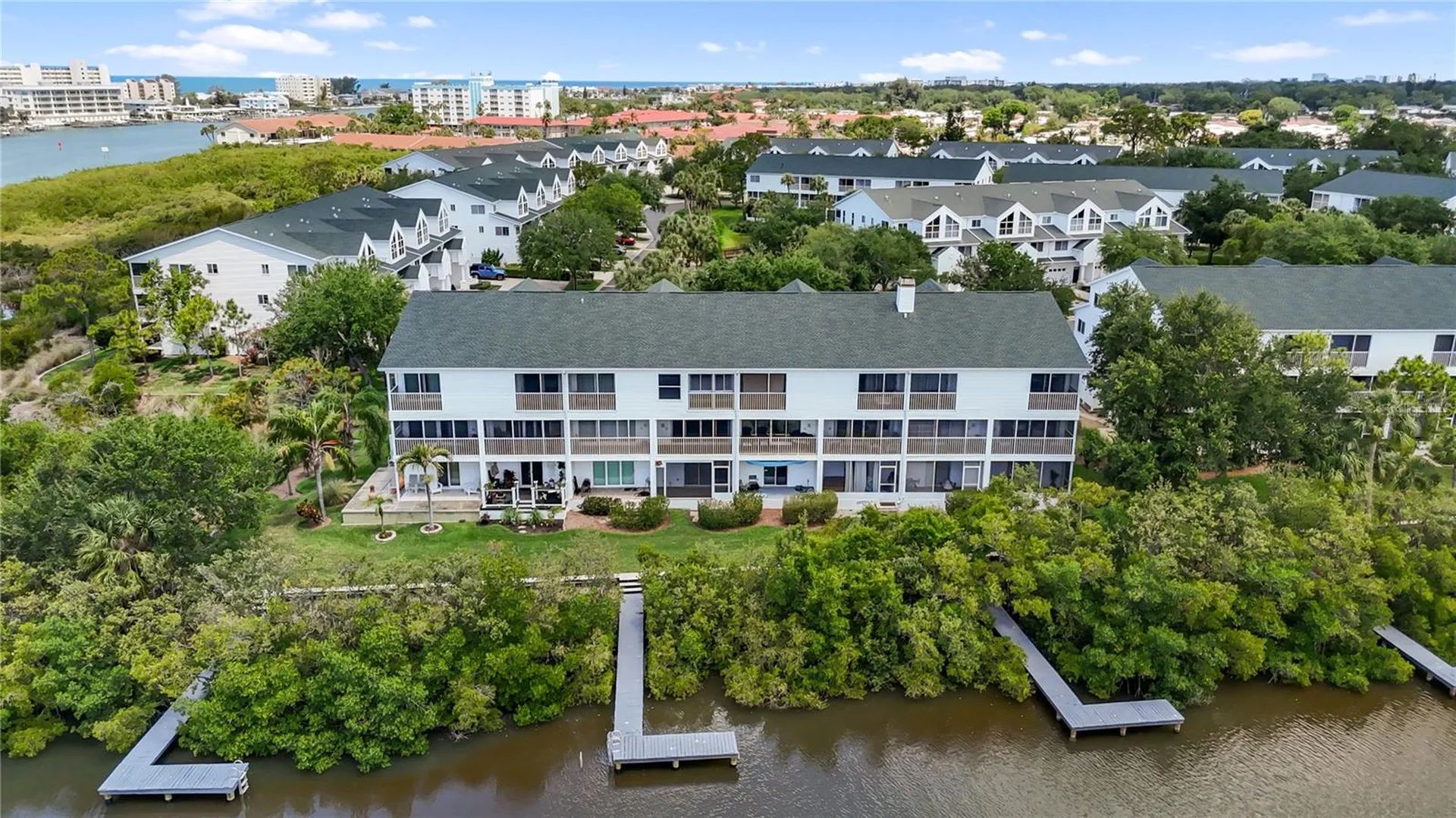 14825 Seminole Trail Seminole FL 33776