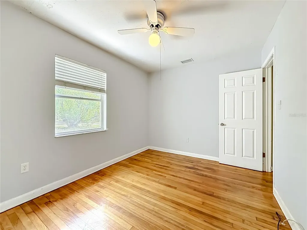 1003 W Outbound Place Tampa FL 33612