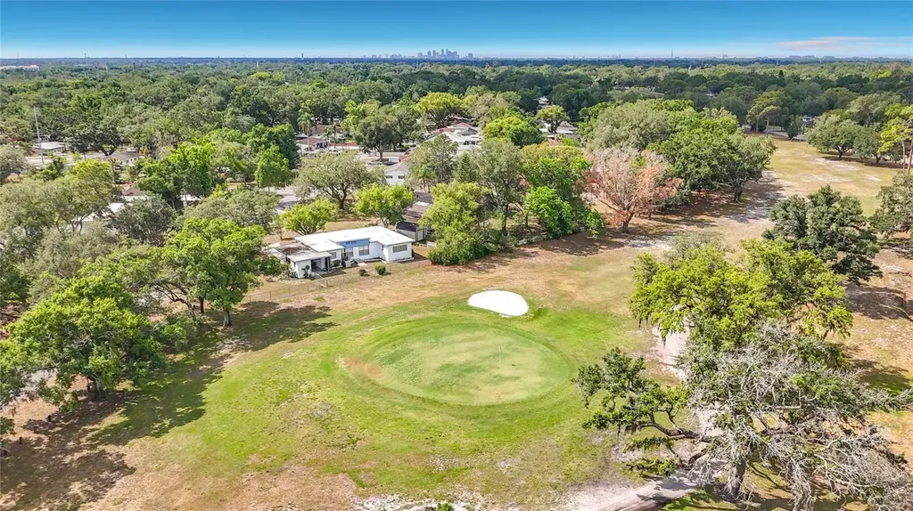 1003 W Outbound Place Tampa FL 33612