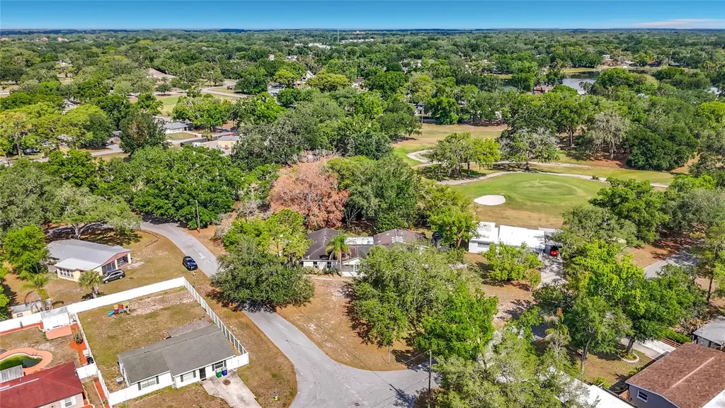 1003 W Outbound Place Tampa FL 33612