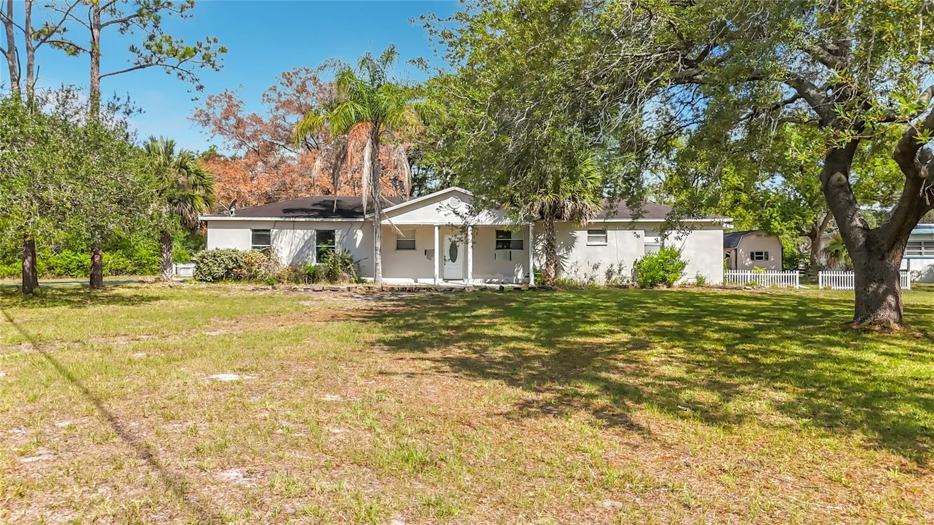 1003 W Outbound Place Tampa FL 33612