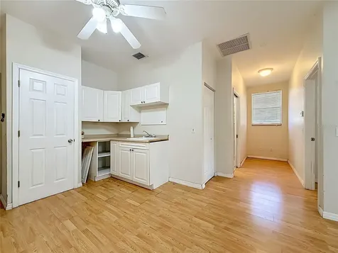 1003 W Outbound Place Tampa FL 33612