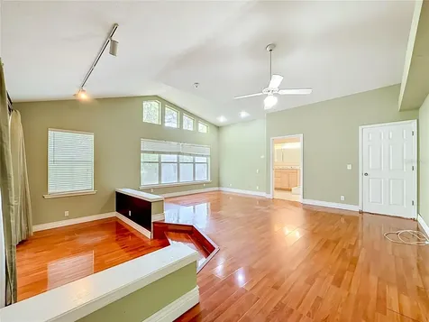 1003 W Outbound Place Tampa FL 33612