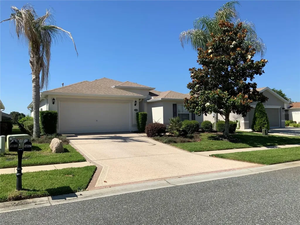 27215 Roanoke Drive Leesburg FL 34748