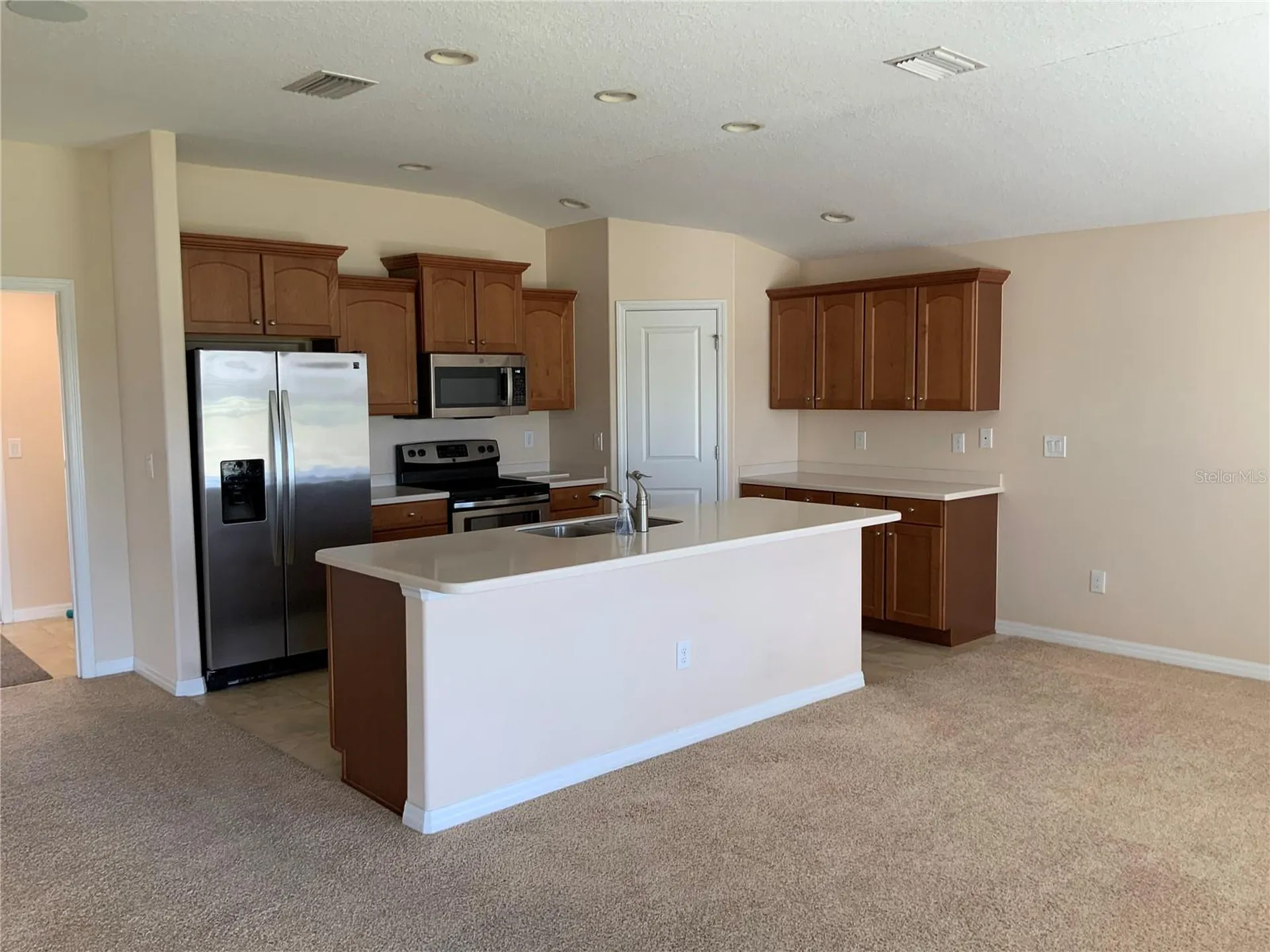 27215 Roanoke Drive Leesburg FL 34748