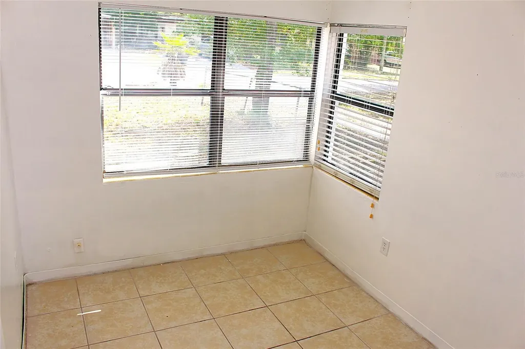520 Hacienda Court Orlando FL 32809