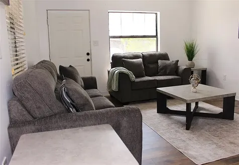 520 Hacienda Court Orlando FL 32809
