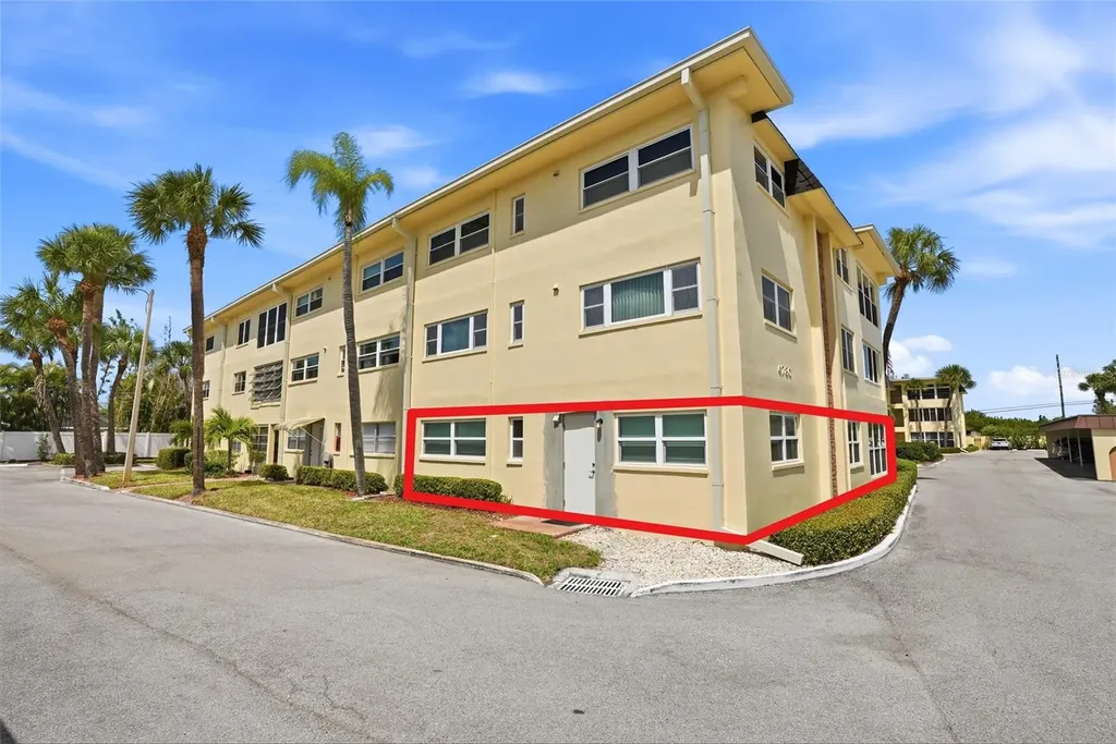 4780 Cove Circle St Petersburg FL 33708