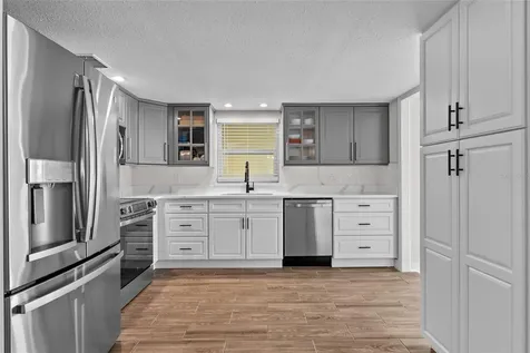 4780 Cove Circle St Petersburg FL 33708