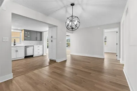 4780 Cove Circle St Petersburg FL 33708