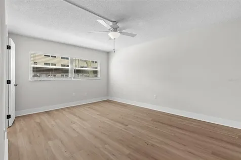 4780 Cove Circle St Petersburg FL 33708