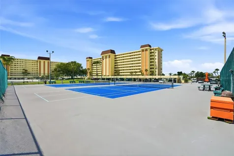 4780 Cove Circle St Petersburg FL 33708