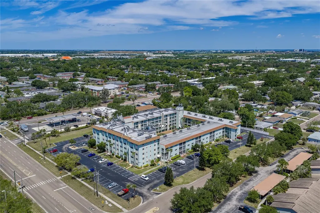 801 83rd Avenue N St Petersburg FL 33702