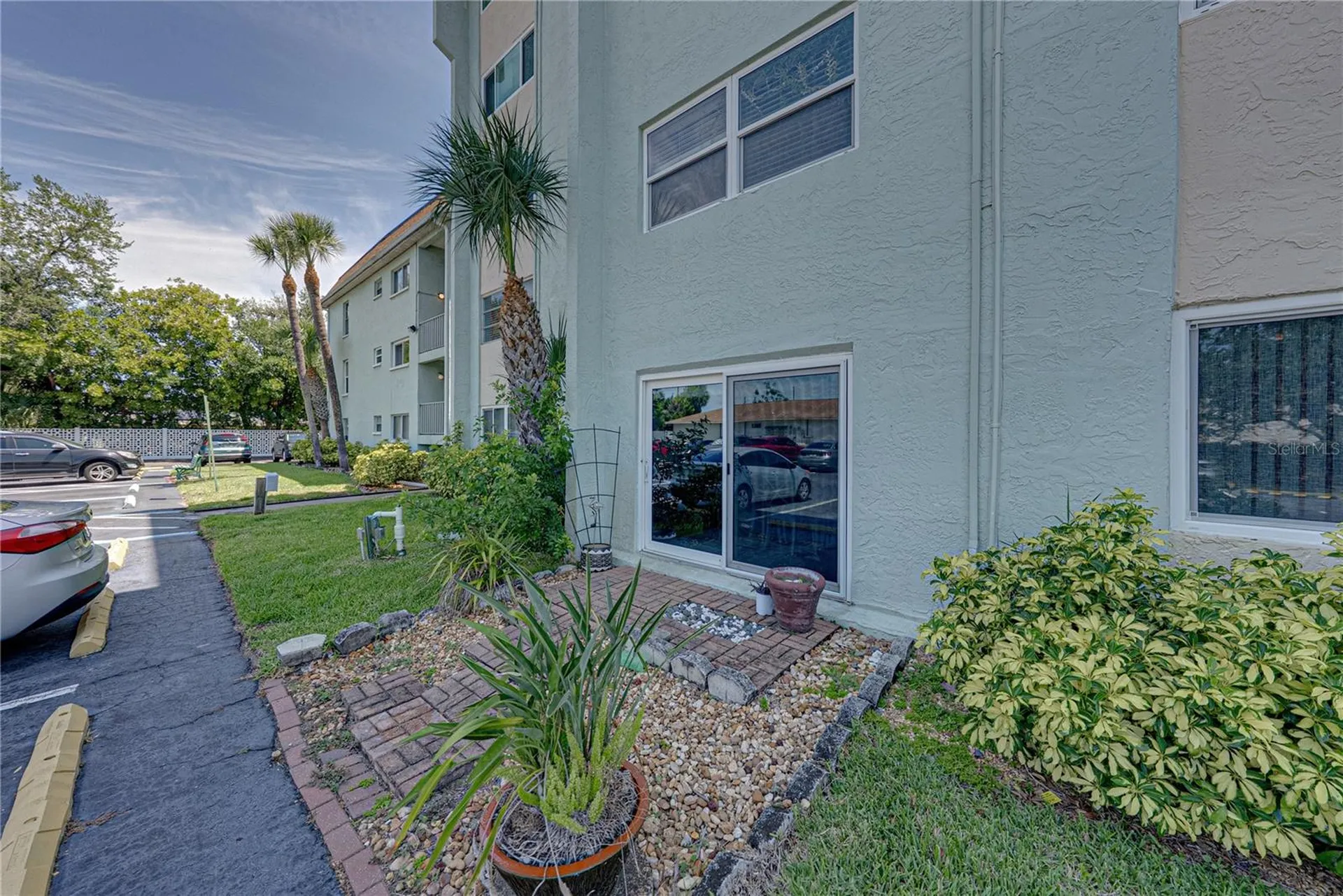 801 83rd Avenue N St Petersburg FL 33702