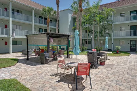 801 83rd Avenue N St Petersburg FL 33702
