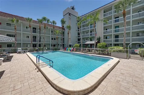 801 83rd Avenue N St Petersburg FL 33702