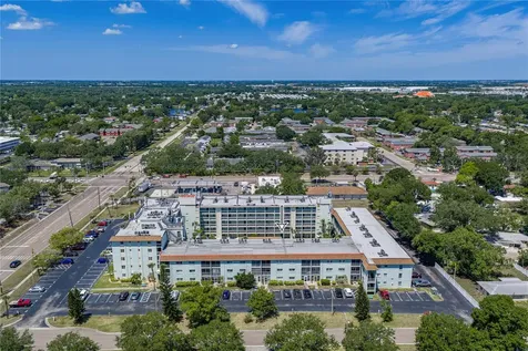 801 83rd Avenue N St Petersburg FL 33702