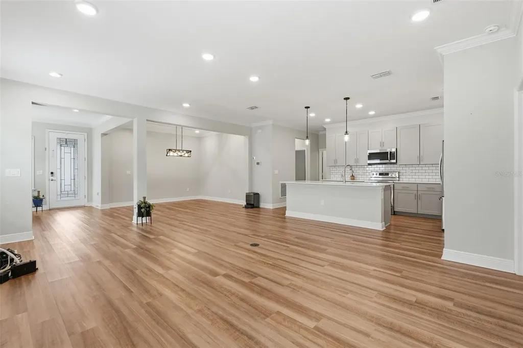 31068 Jazz Leaf Place San Antonio FL 33576