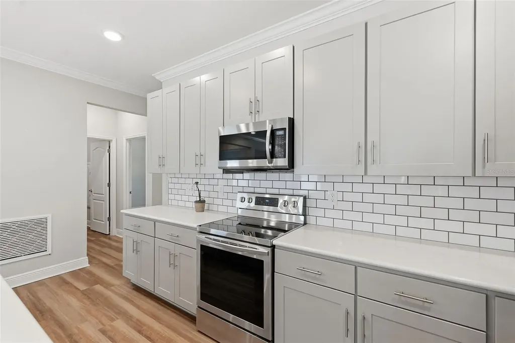 31068 Jazz Leaf Place San Antonio FL 33576