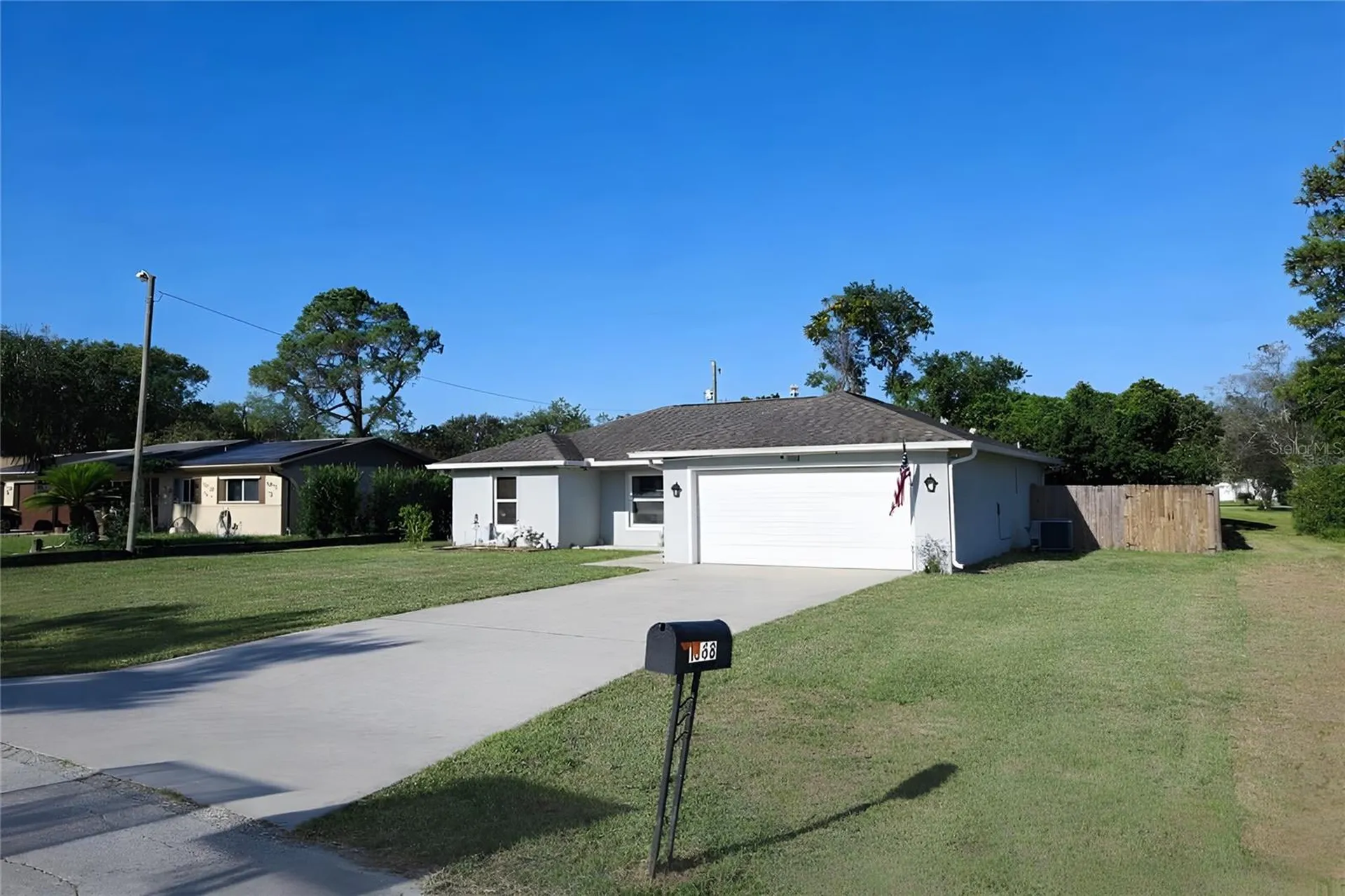 1068 Mayflower Avenue Deltona FL 32725