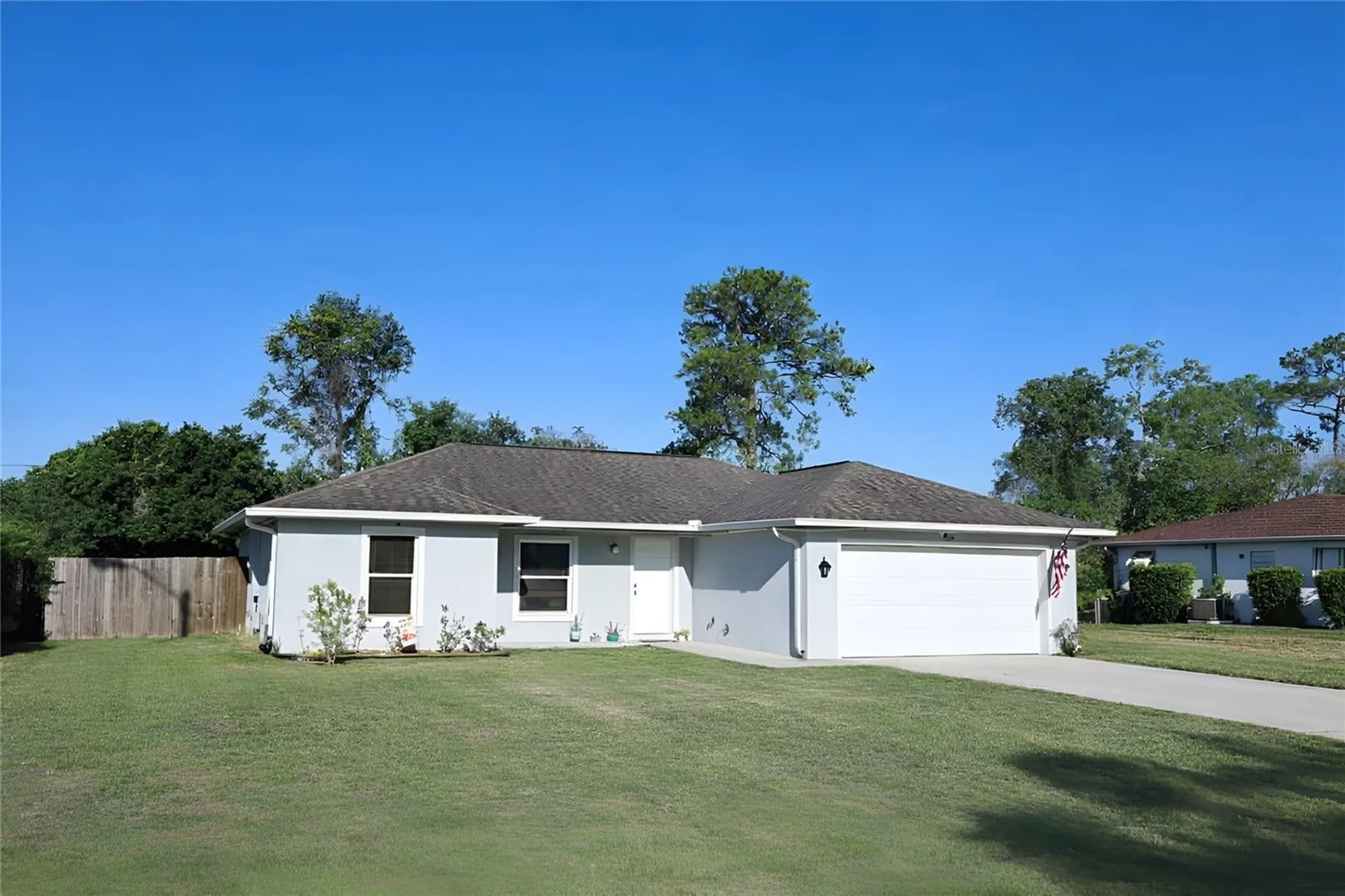 1068 Mayflower Avenue Deltona FL 32725