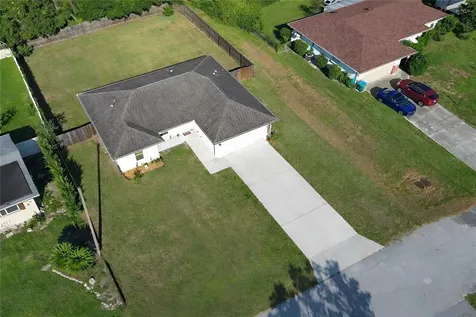1068 Mayflower Avenue Deltona FL 32725