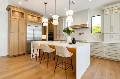 2121 Clematis Court Sarasota FL 34237