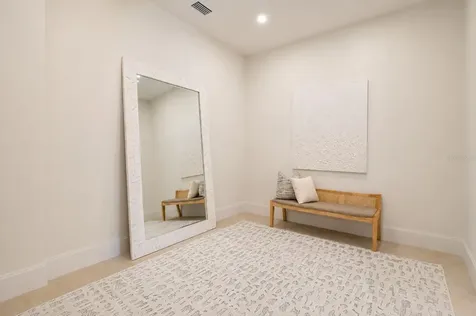 2121 Clematis Court Sarasota FL 34237